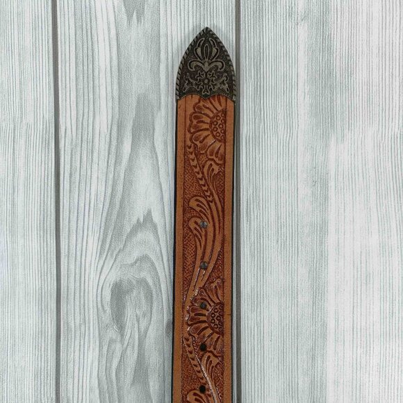 Premium Western Floral Embossed Hand Tooled Leather Belt for Men & Women - Picture 6 of 12